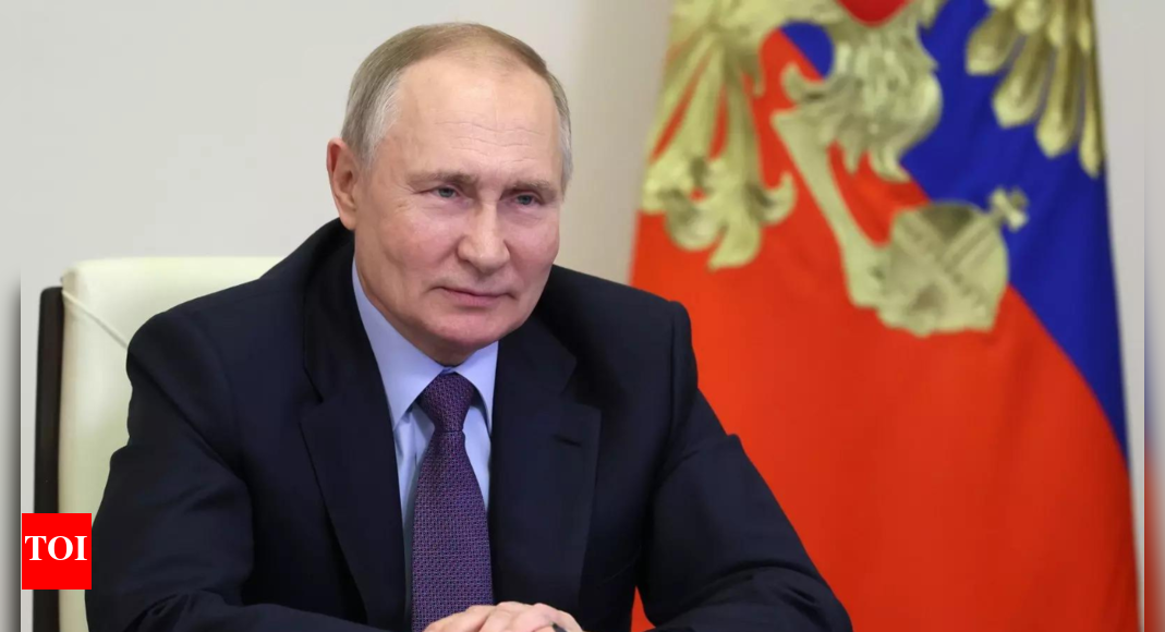 Putin: Russian Oil Ban: Vladimir Putin bans Russian oil exports to ...