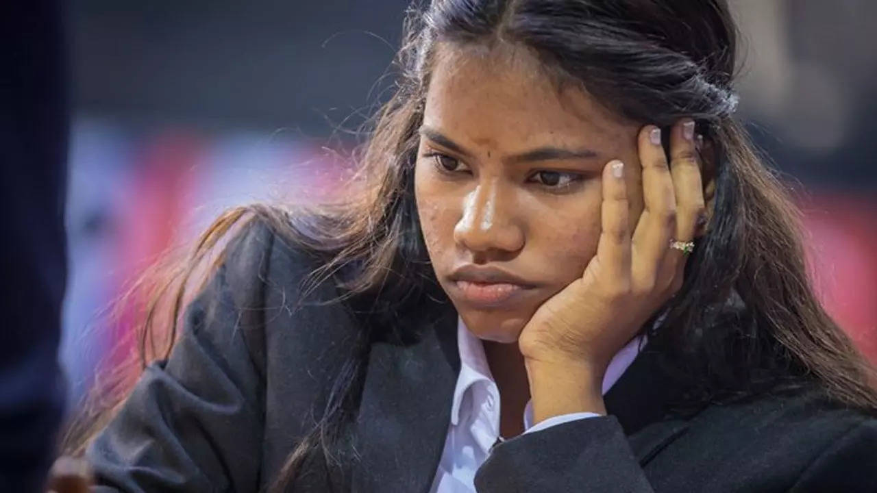 FIDE - International Chess Federation - Jaw-dropping rating gain in women's top  100: 15-year-old Savitha Shri B picked up 61 FIDE rating points in August  following her excellent performance in the Czech