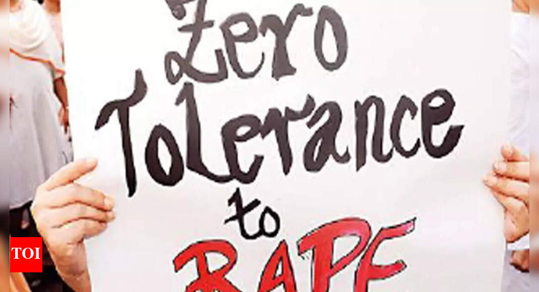 राजस्थान के भीलवाड़ा जिले में 17 वर्षीय लड़की से बलात्कार के आरोप में महंत गिरफ्तार: पुलिस |  जयपुर समाचार – टाइम्स ऑफ इंडिया
