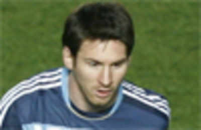 Messi to lead Argentina in Kolkata friendly, Tevez left out