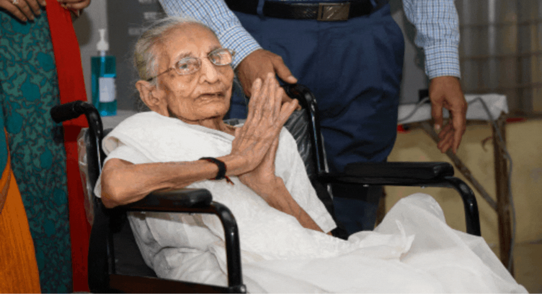 Narendra Modi Mother | PM Modi's mother death news live updates ...