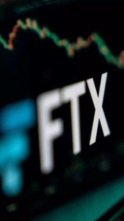 FTX customers ask bankruptcy court to keep their names secret