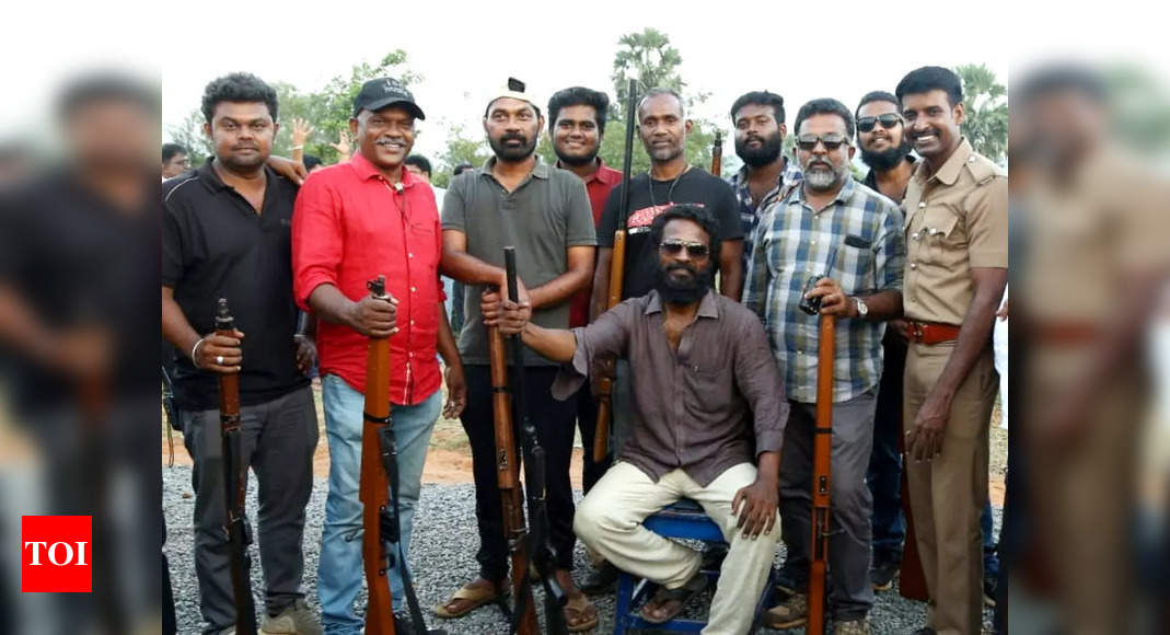 Vetri Maaran Wraps Up Shoot Of Both Parts Of Viduthalai, Starring Soori ...