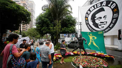 'Pele is eternal': Brazilian city of Santos honors its idol
