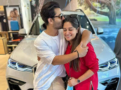 Shoaib buys luxury car for wife Dipika Kakar
