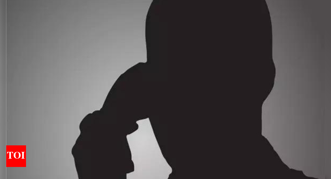 कैब ड्राइवर ने होक्स कॉल मामले में प्रतिद्वंद्वी को ठीक करने की कोशिश की |  मुंबई समाचार – टाइम्स ऑफ इंडिया
