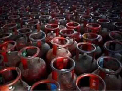 OMCs hike commercial gas cylinder price by Rs 25