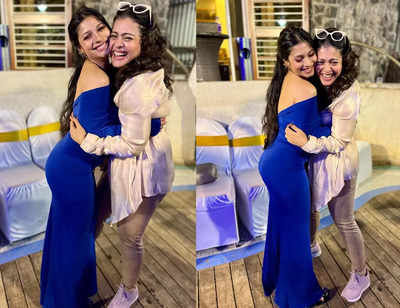 Kajol and Tanishaa Mukherjee pose for goofy pics at New Year's Eve ...