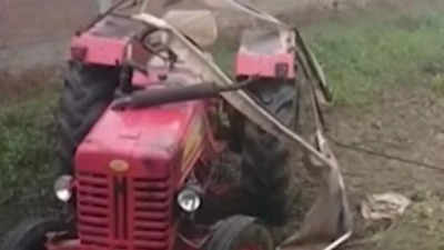 Three killed after tractor overturns and falls into ditch in Uttar Pradesh's Jalaun