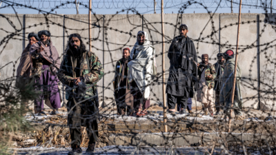 Taliban: Kabul checkpoint bomb blast kills, wounds several