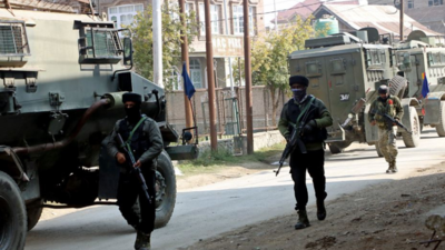 J&K: 2 dead, 4 injured in suspected terror attack in Rajouri