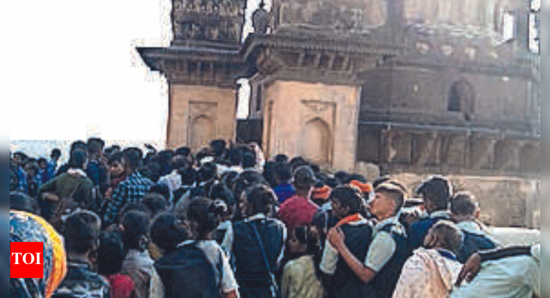 कर्नाटक: 2022 के अंतिम सप्ताह में गोल गुंबज के टिकटों की बिक्री हुई 40,000 |  हुबली न्यूज – टाइम्स ऑफ इंडिया