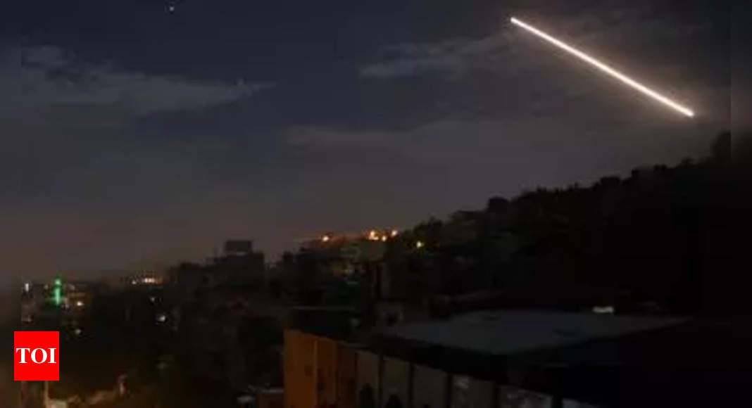 Israeli missile strikes put Damascus airport out of service – Times of India