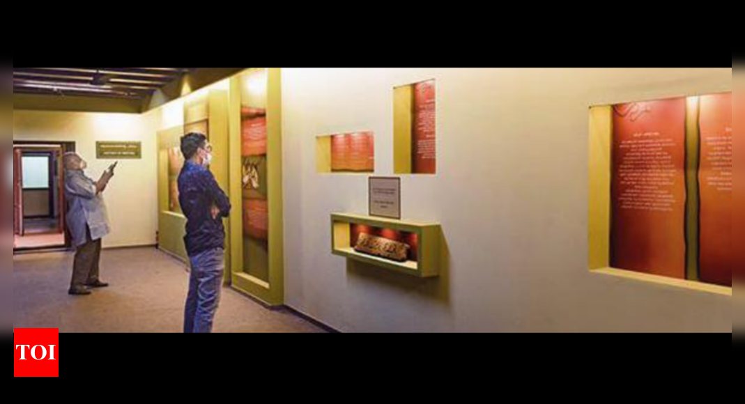 पाम लीफ संग्रहालय में इतिहास के माध्यम से यात्रा |  तिरुवनंतपुरम समाचार – टाइम्स ऑफ इंडिया