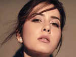 Raashi Khanna is a popular actress and playback singer, who mainly works in Telugu and Tamil films.