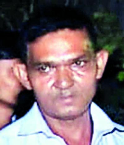 Man dies as kite manja slits his throat in Kamrej