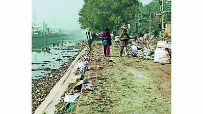 Complaint against civic body over illegal dump near Sidhwan