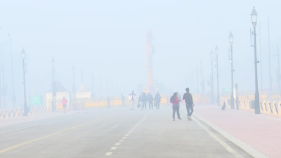 Supergiant fog layer covers north, mercury plummets