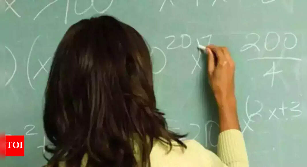 यूपी में टीईटी कराएगा एकीकृत आयोग, शिक्षकों की भर्ती |  लखनऊ समाचार – टाइम्स ऑफ इंडिया