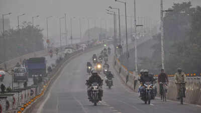 Fog engulfs Bihar, no respite in sight for 3 days