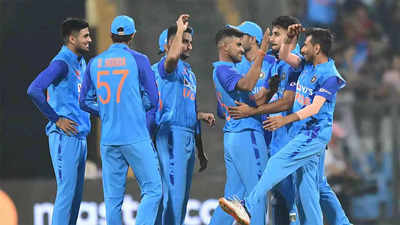 1st T20I: Hardik Pandya-led India beat Sri Lanka by 2 runs