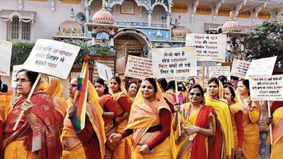In Jharkhand, JMM, BJP spar over Parasnath row