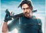 SRK shuts down troll who takes on Pathaan