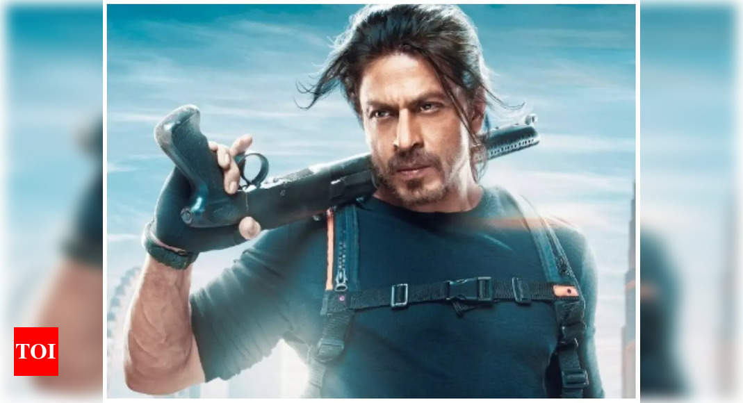 Shah Rukh Khan tastefully shuts down trolls calling ‘Pathaan’ a ‘DISASTER’ – Times of India