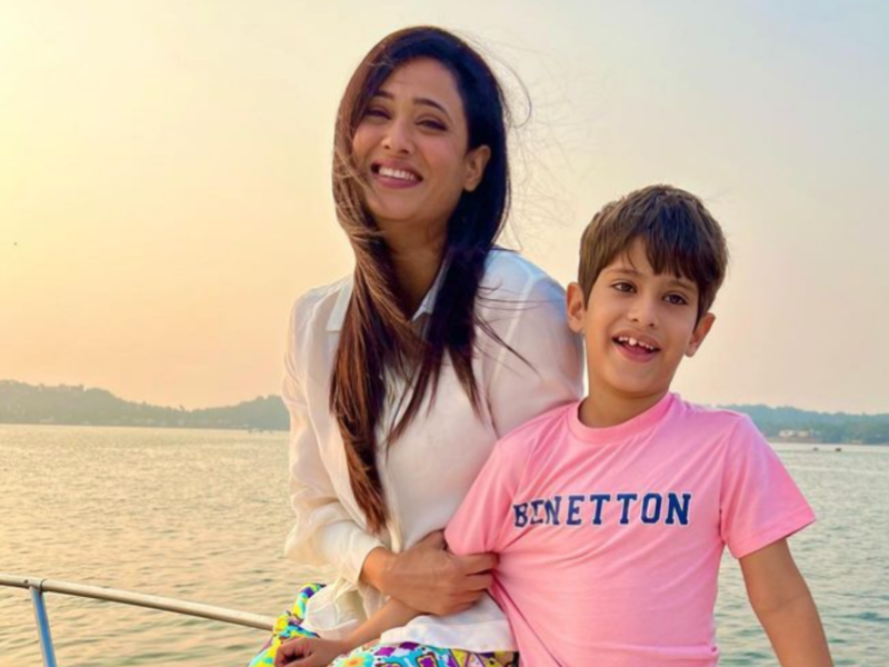 Shweta Tiwari Shares Adorable Pictures With Reyansh From Their Yacht Adventure Times Of India