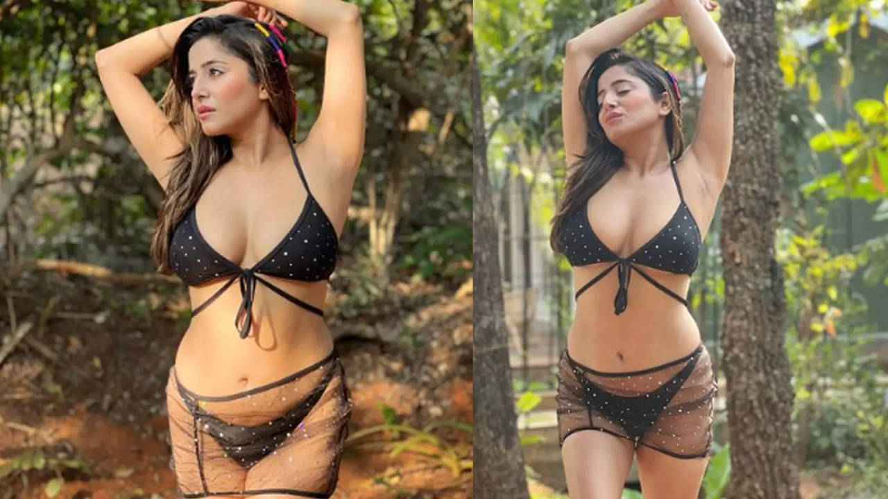 Kate Sharma leaves netizens stunned with her amazing bikini clad pictures