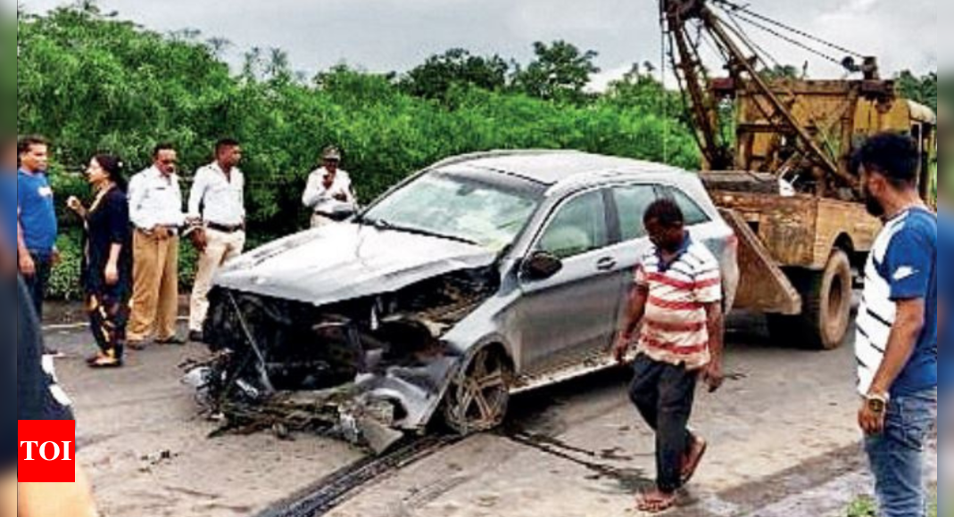 कासा पुलिस ने चार्जशीट दाखिल की, अनहिता पंडोले को कार दुर्घटना के लिए दोषी ठहराया जिसमें 2 की मौत हो गई |  मुंबई समाचार – टाइम्स ऑफ इंडिया