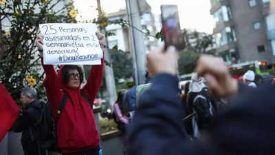 Peru Police Use Tear Gas To Clear Protests After Machu Picchu Evacuated ...