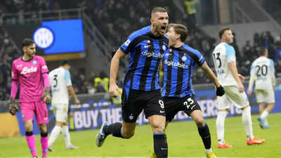 Inter Milan End Napoli's Unbeaten Start As Juventus Extend Winning ...