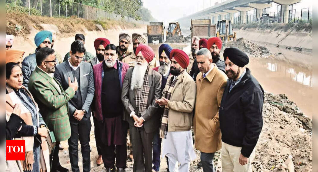 Nijjar: Minister Launches Project For Cleaning & Fencing Of Sidhwan ...