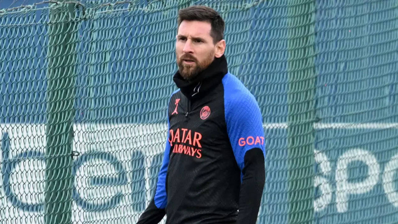 Messi on sale training jacket