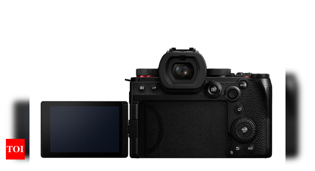 Panasonic launched Lumix S5II and S5IIX mirrorless cameras: Details