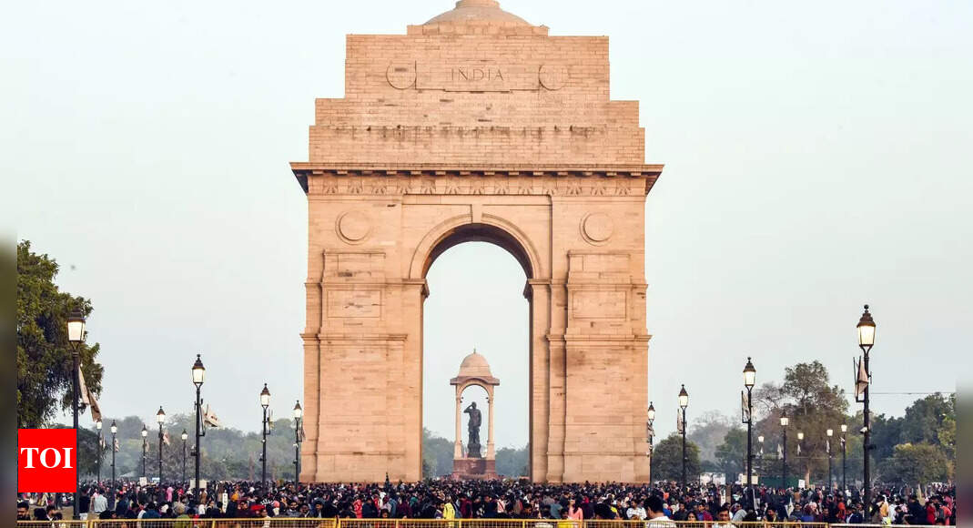 Earthquake tremors felt in Delhi and surrounding areas