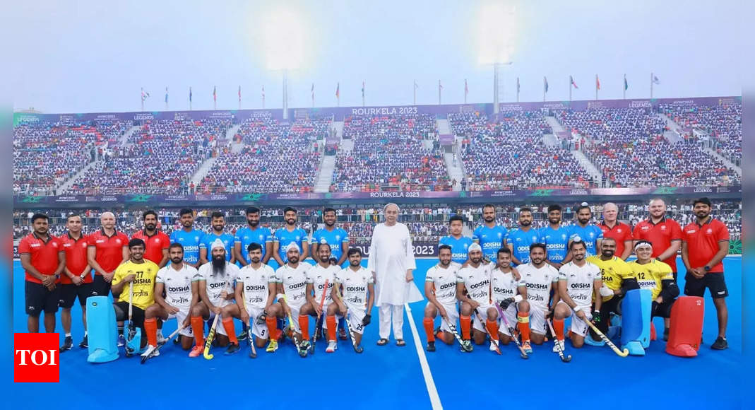 नवीन पटनायक ने ओडिशा के राउरकेला में खोला दुनिया का सबसे बड़ा हॉकी स्टेडियम, देश को तोहफा |  भुवनेश्वर समाचार – टाइम्स ऑफ इंडिया
