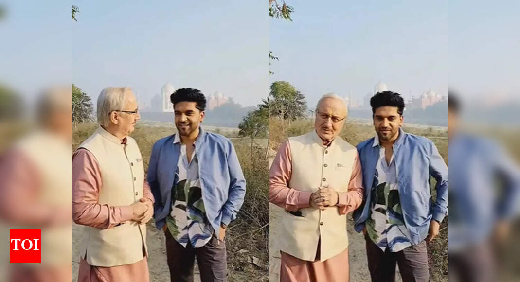 Guru Randhawa teaching Anupam Kher 'Ban Ja Tu Meri Rani' is a perfect ...