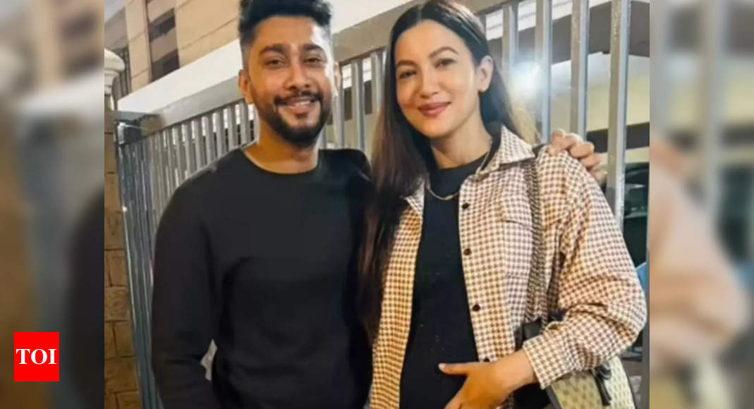 Mommy To Be Gauahar Khan And Zaid Darbar Are All Smiles On Their Date Night Times Of India