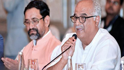 Bollywood wants acting schools and more cinema halls in UP