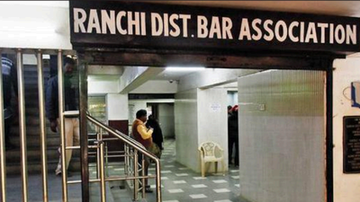 Stir over court fee hike: Jharkhand lawyers stay away from work
