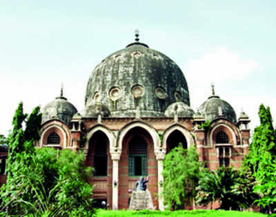 On eve of MA exams, chaos over hall tickets at MSU