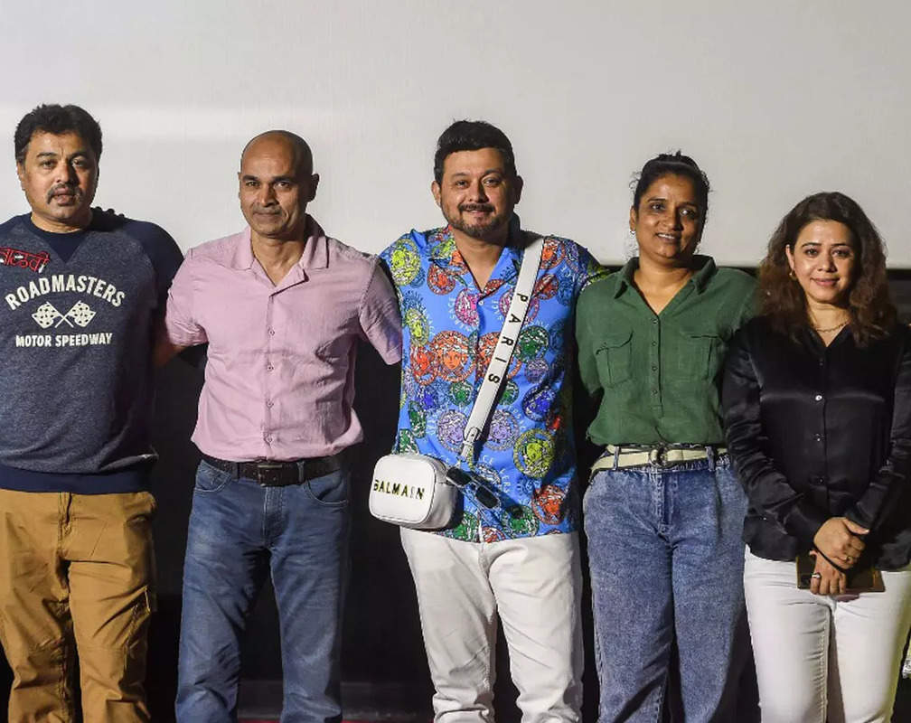 
Swapnil Joshi, Subodh Bhave, Shivani Surve, Anita Date attend Vaalvi trailer launch
