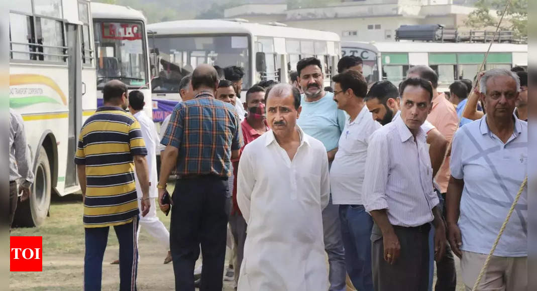 Majority of Kashmiri Pandit employees have returned to work in Valley: Official | India News – Times of India