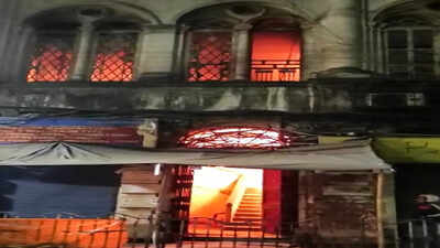 Fire breaks out in Kolkata building; firemen rescue 50 residents