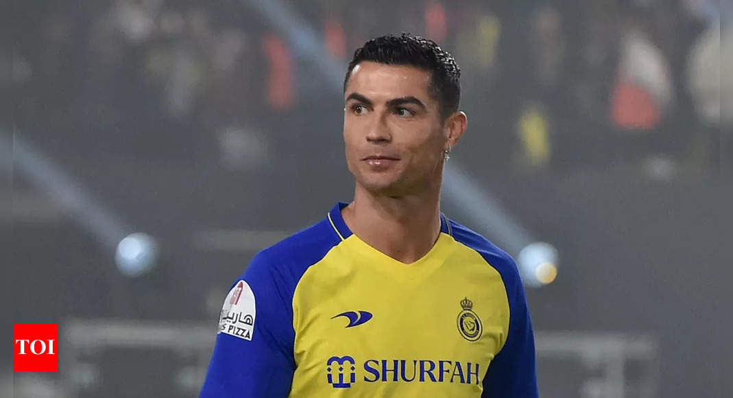 Al-Nassr coach wants Ronaldo to 'rediscover pleasure of playing' | Football  News - Times of India
