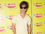 Shahid at Radio Mirchi