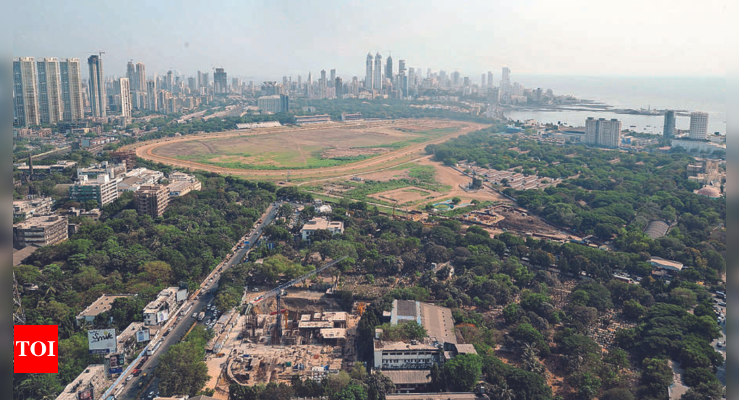 महालक्ष्मी रेसकोर्स को निजी भूमि पर स्थानांतरित करने का विरोध करेंगे: महाराष्ट्र के पूर्व मंत्री आदित्य ठाकरे |  मुंबई समाचार – टाइम्स ऑफ इंडिया
