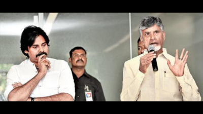 N Chandrababu Naidu, Pawan Kalyan skirt tie-up talk in Hyderabad, but bat for Opposition unity in Andhra Pradesh